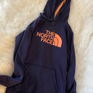 NorthFace sweater